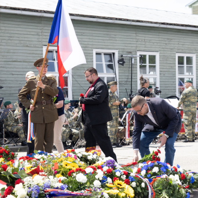Liberation and Commemoration Ceremony 2025 Wreath-laying &copy; MKÖ/Alissar Najjar